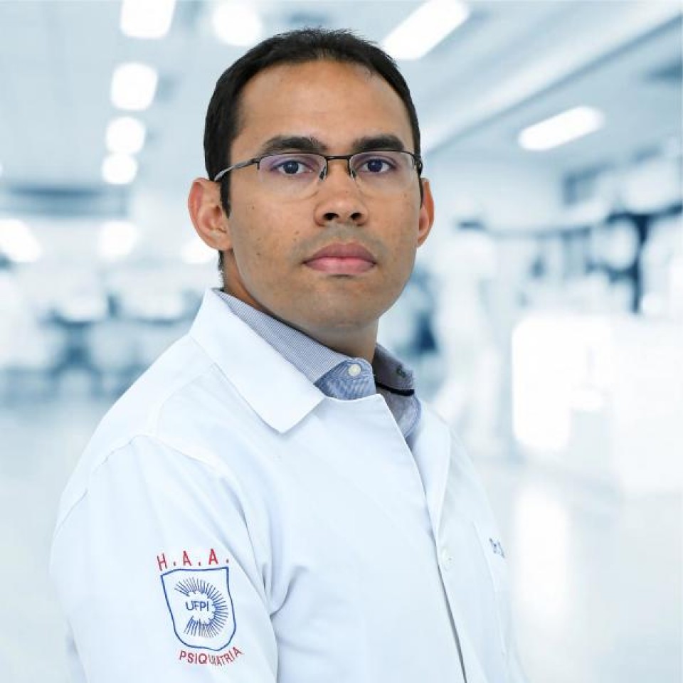 Dr. Daniel Oliveira e Silva